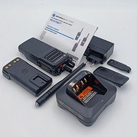 Рація Motorola DP4400e UHF 403-527 МГц, AES256 Motorola DP 4400E UHF фото