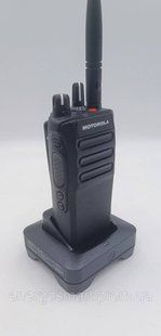 Рація Motorola R7 NKP BT, VHF136-174МГц, портативна цифрова+ ліцензія АЕS256+ WIFI, 5 Вт 64 канали Motorola R7 NKP BT, VHF фото
