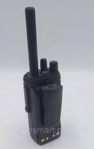 Рація Motorola R7 FKP, VHF136-174МГц, портативна цифрова ліцензія АЕS256 + WIFI, 5 Вт 64 каналів Motorola R7 FKP VHF фото